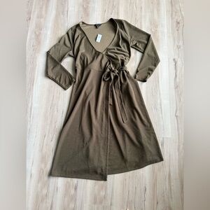 Banana Republic Olive Green Wrap Dress XL NWT Long Sleeve Tie Waist Midi Dress